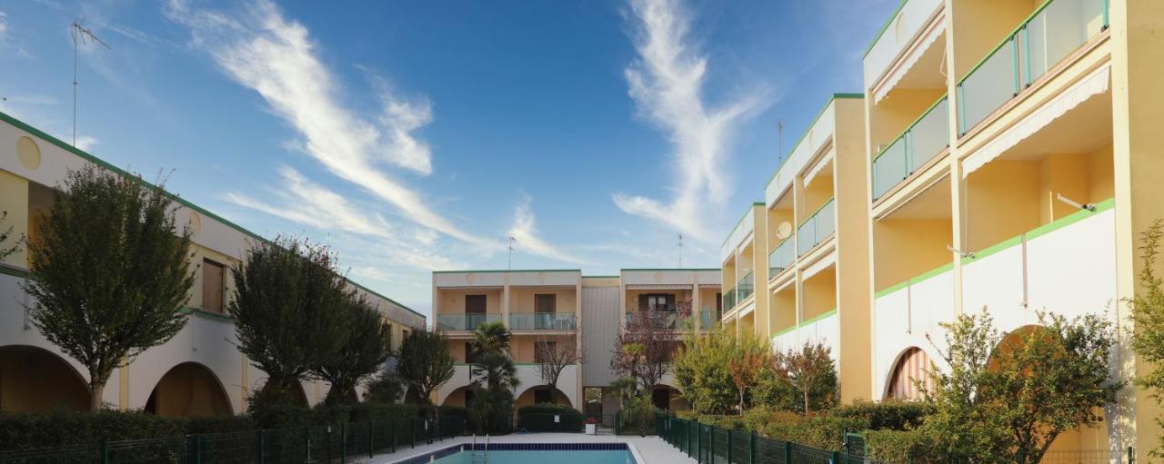 Villaggio Lia-Gemini Бибионе Экстерьер фото