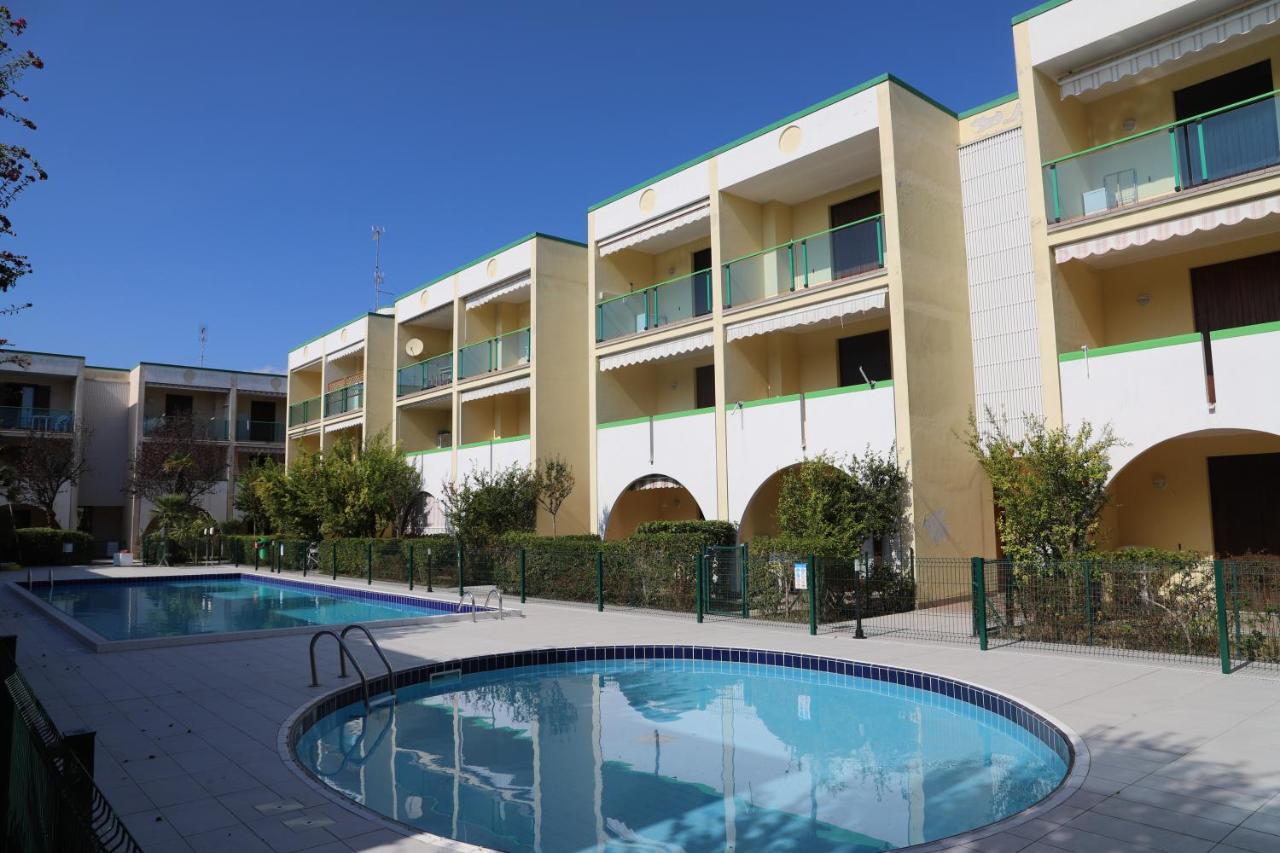 Villaggio Lia-Gemini Бибионе Экстерьер фото