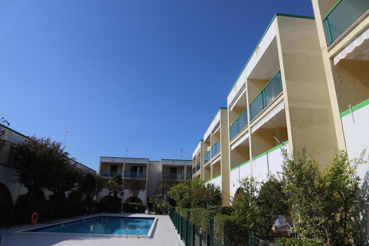 Villaggio Lia-Gemini Бибионе Экстерьер фото